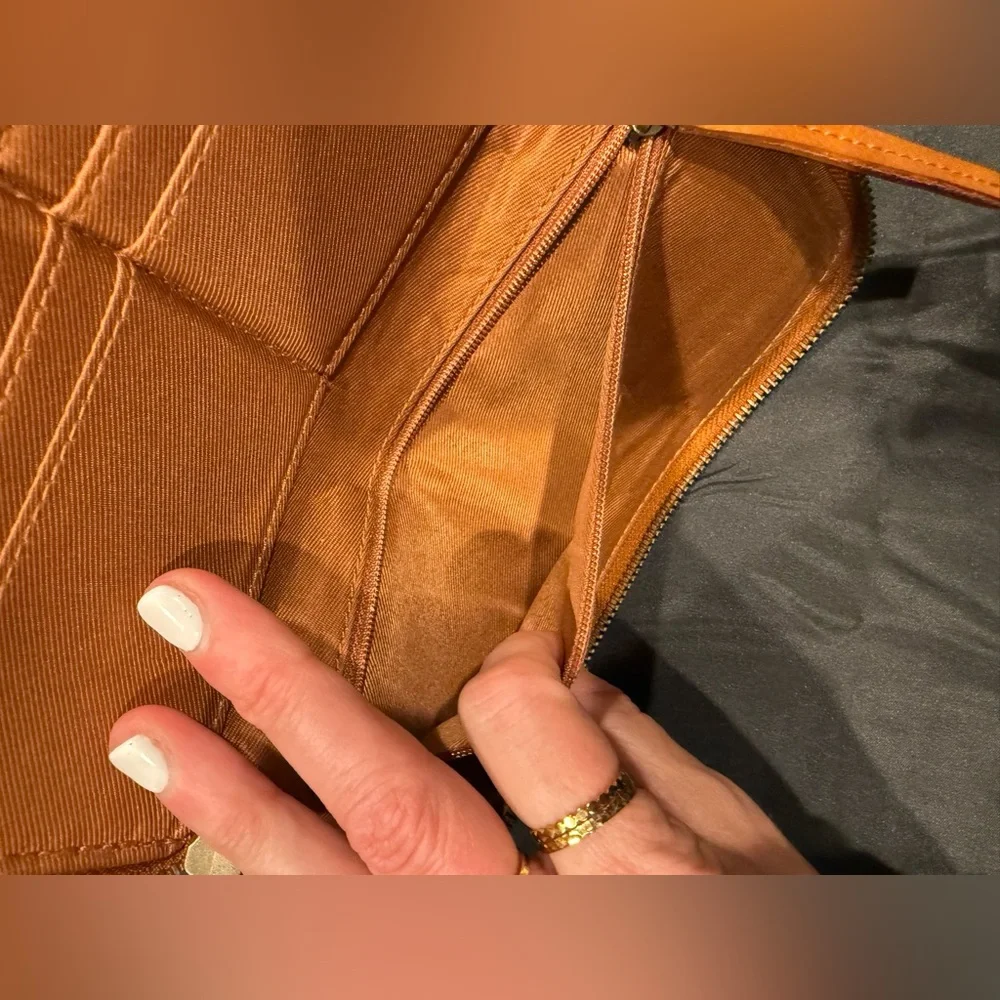 Free People Wallet Zip Around Wristlet Vegan Leather Brown 8"x4" - Picture 12 of 16